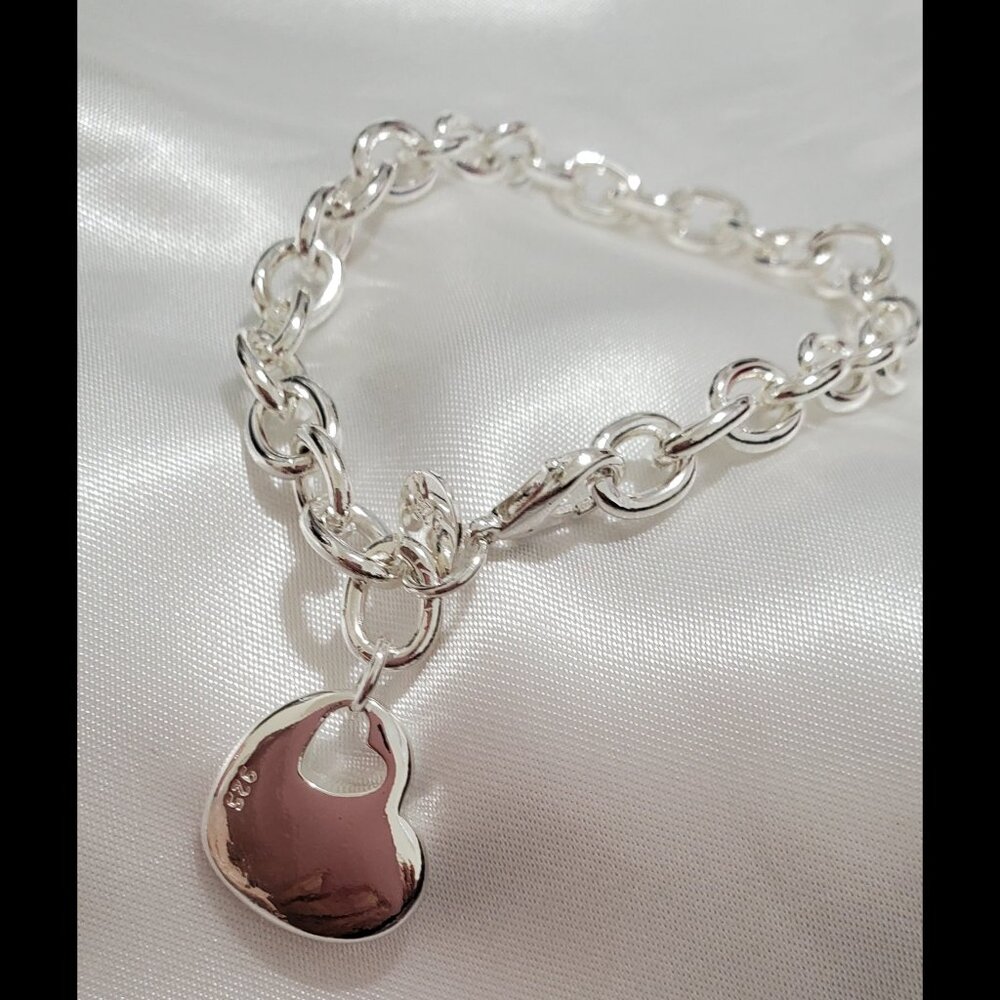 New 925 Engraved Heart Charm Bracelet: Stylish Silver-Tone Chain Bracelet